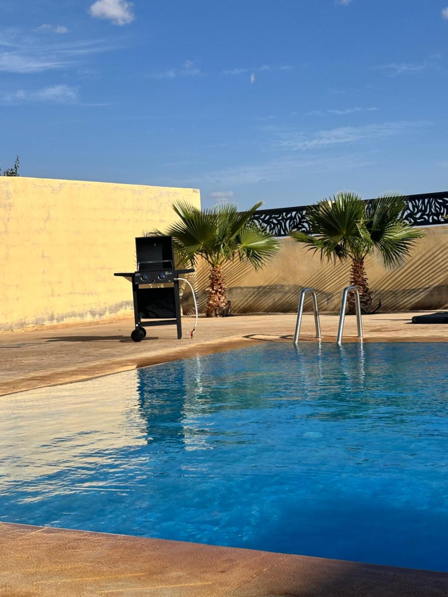 Charmante Avec Piscine Dar Lud *